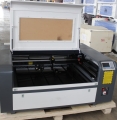 Ploter laserowy CO2 grawerka - 1080 100W (otwarty)