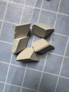 Ścierniwo polerskie korund ceramika ścierna 25 kg  